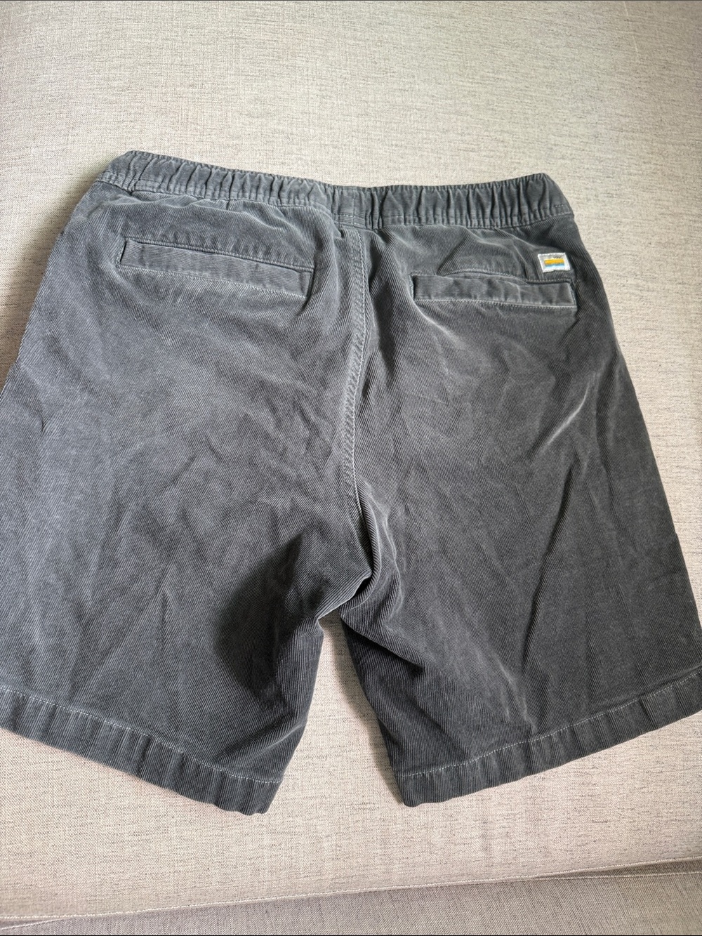 Vuori Men's stretchy Corduroy Shorts - Charcoal Gray - Picture 2 of 5